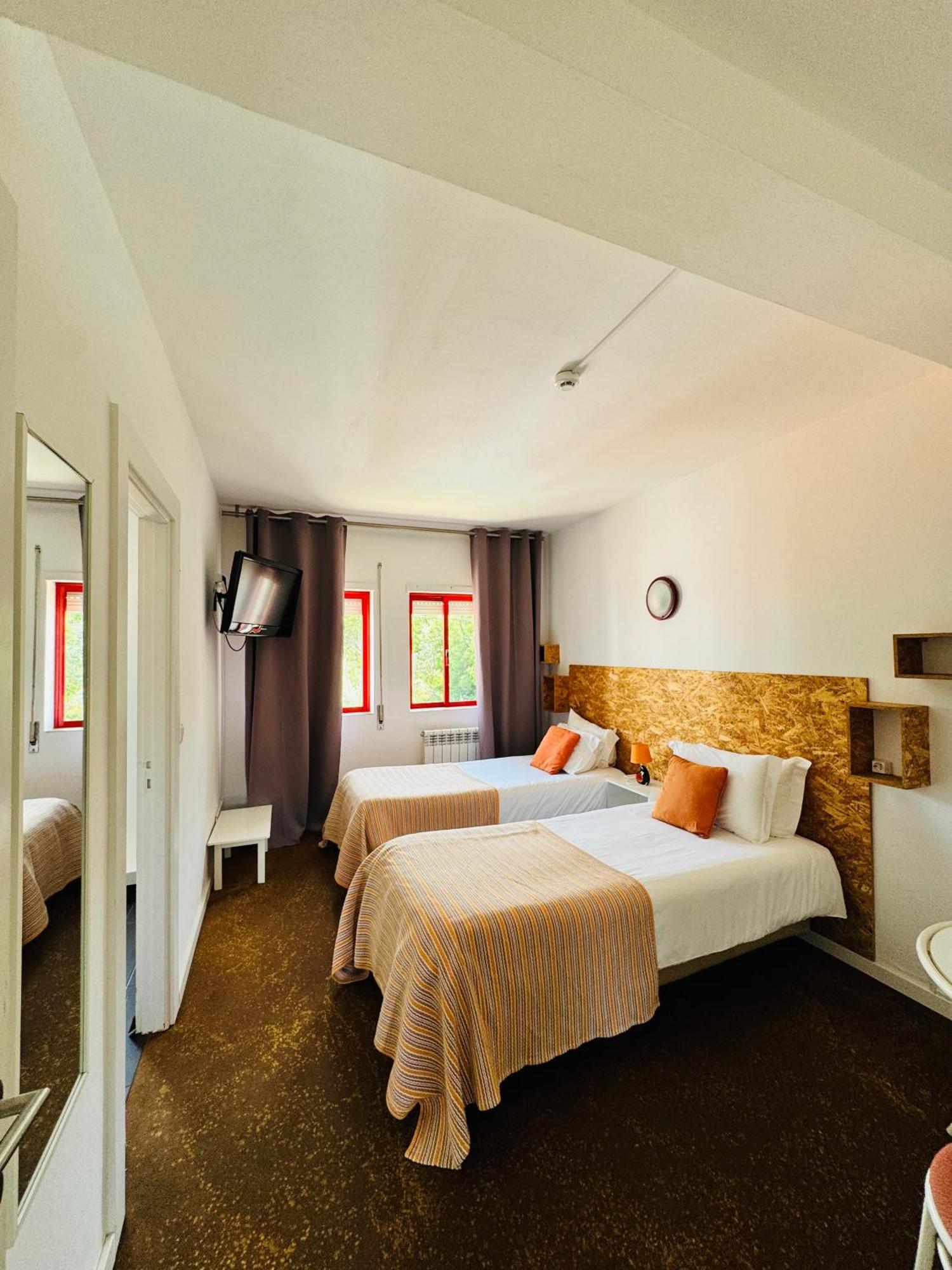 Nature & Beach Guest Rooms, Aldeamento Turistico Do Camarido Cristelo  Szoba fotó
